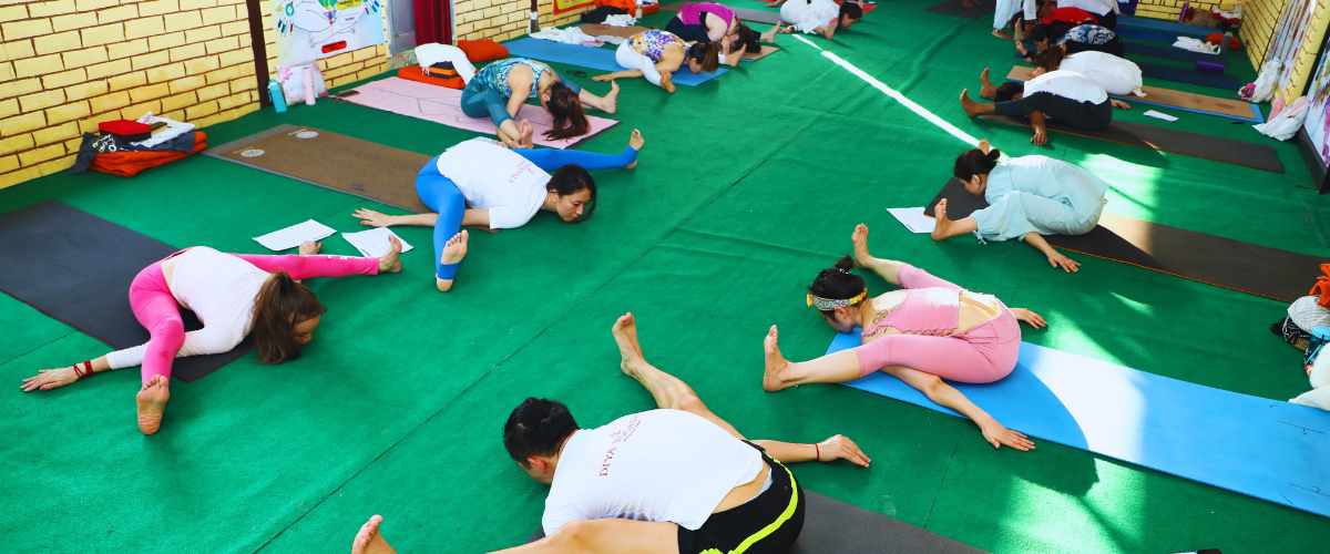 500-hour-yoga-teacher-training-in-india